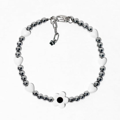 Flower Power White Necklace